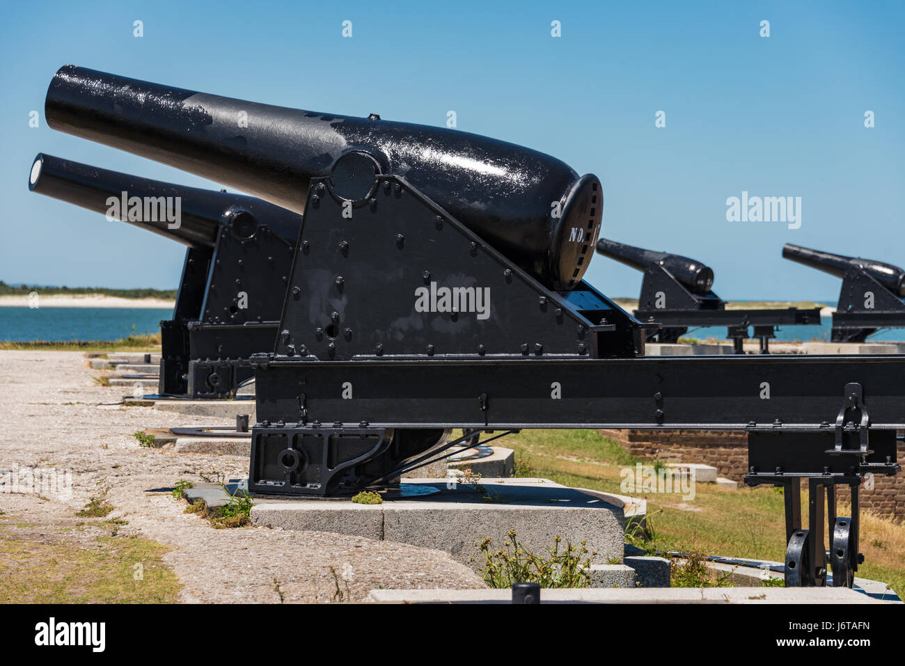 Swiveling cannons atop Fort Clinch on Amelia Island (Florida) overlooking Cumberland Island (Georgia). Stock Photo