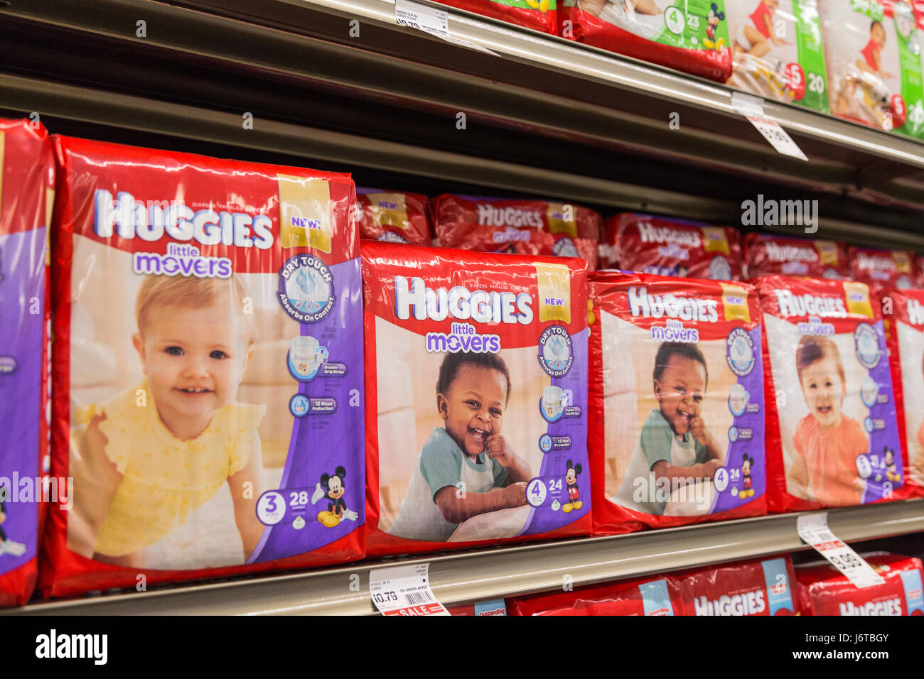Huggies diapers and wipes – Stock Editorial Photo © homank76