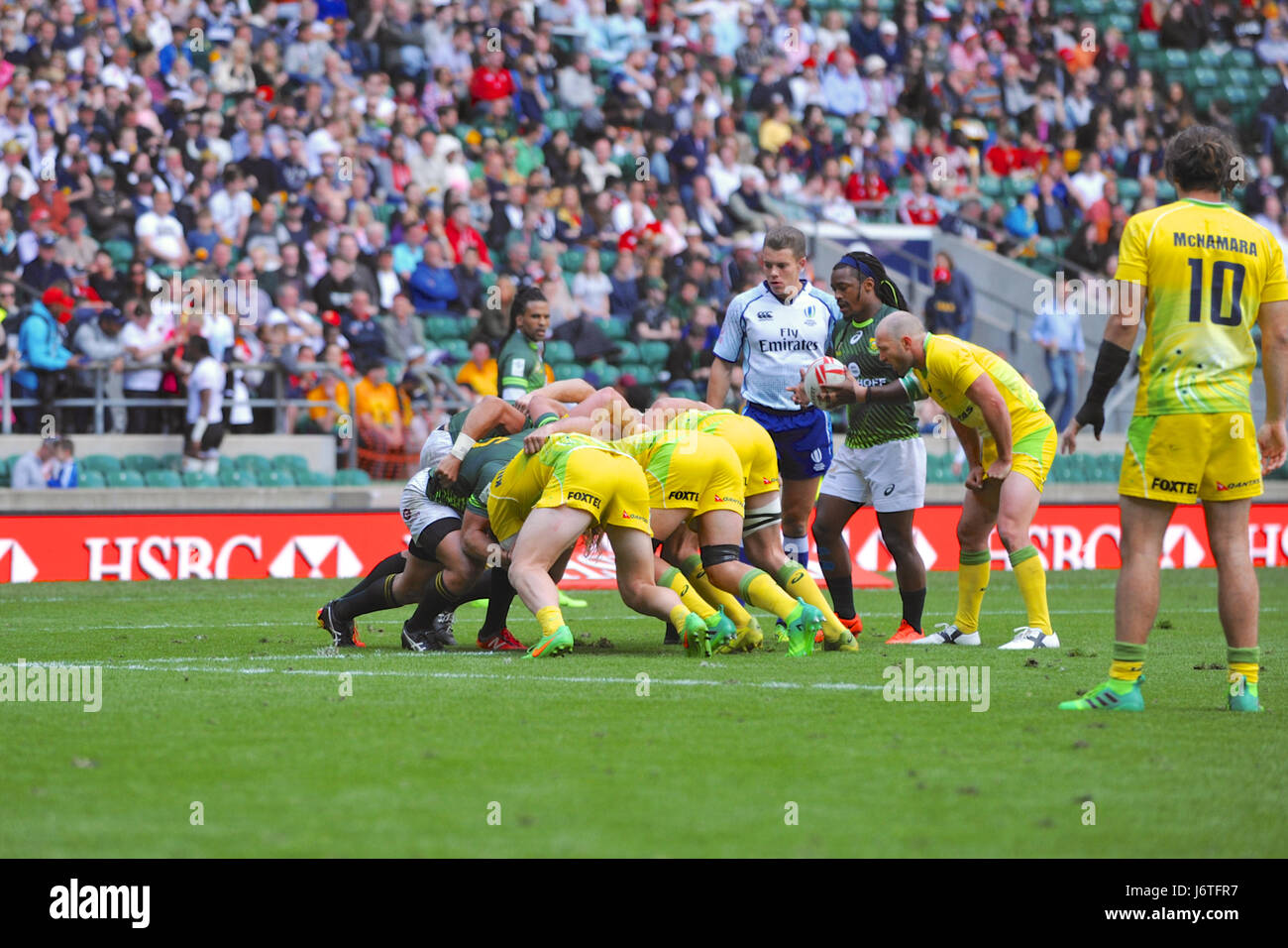 London, UK. 21st May, 2017. Branco Du Preez (RSA) about to toss the ball into a scrum during the Australia V South Africa match at Twickenham Stadium, London, UK. The match was part of the the finale of the HSBC World Rugby Sevens Series.  The match took place as part of the finale of the HSBC World Rugby Sevens Series. The series culmination saw 17 international teams competing (in rapid 14 minute long matches) to be the London title champions. Credit: Michael Preston/Alamy Live News Stock Photo
