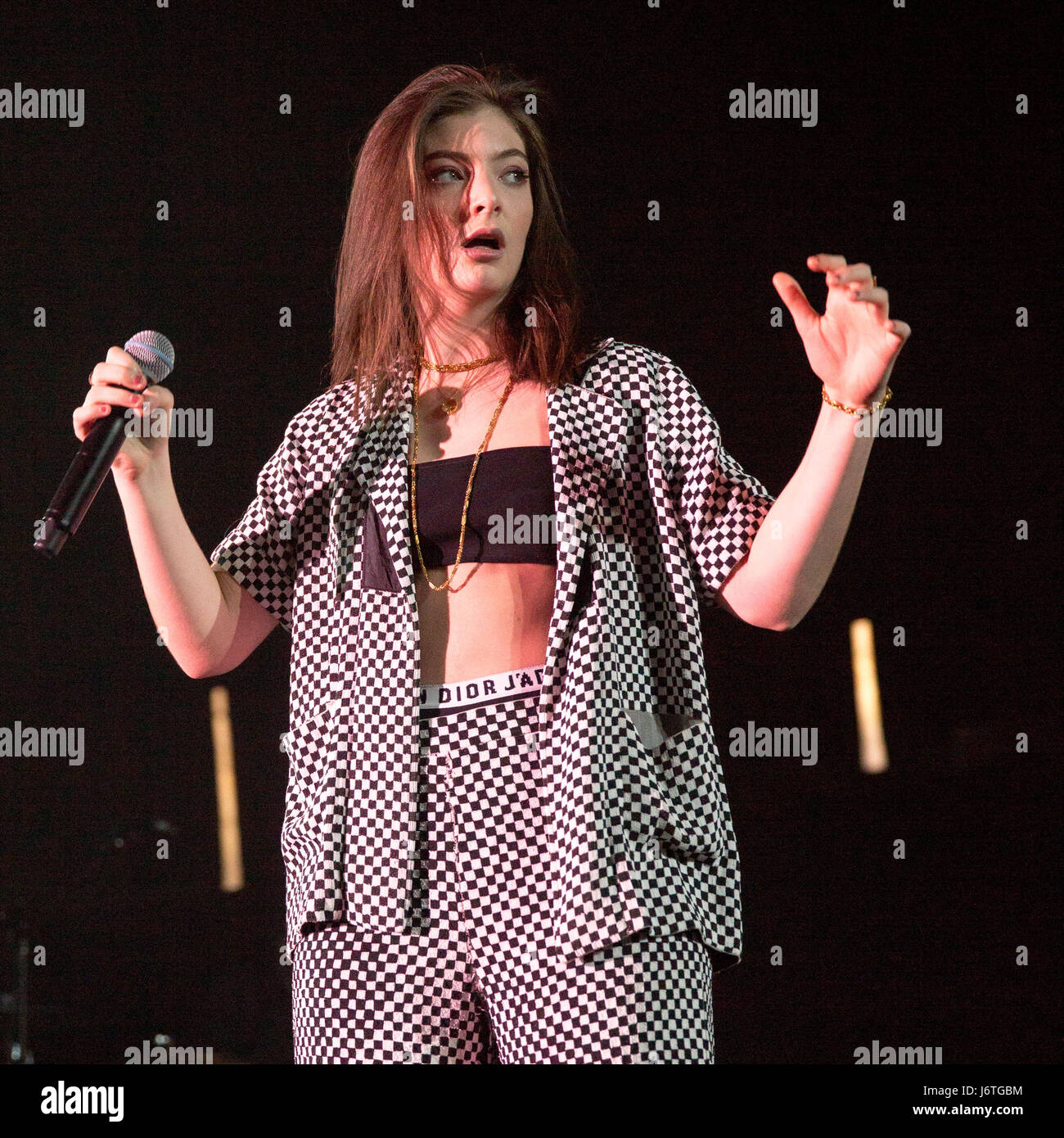 Carson, California, USA. 20th May, 2017. LORDE (ELLA MARIJA LANI YELICH