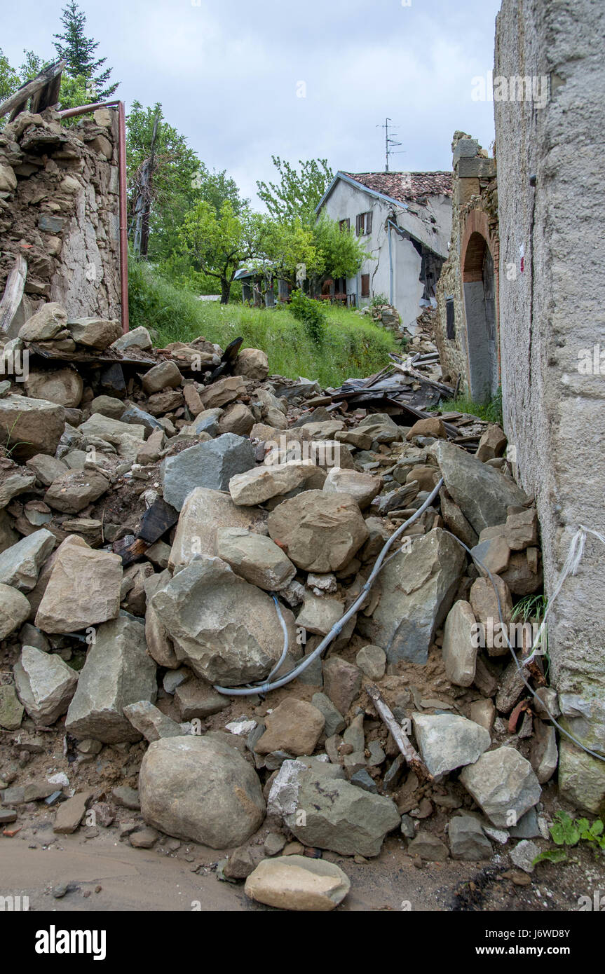 Municipality of amatrice hi-res stock photography and images - Alamy