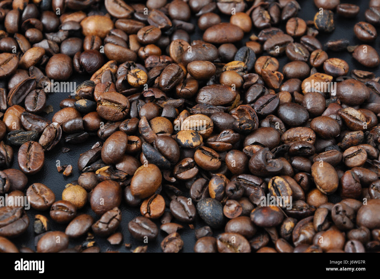 cafe desk wood bean coffee granules close cafe cup glass chalice