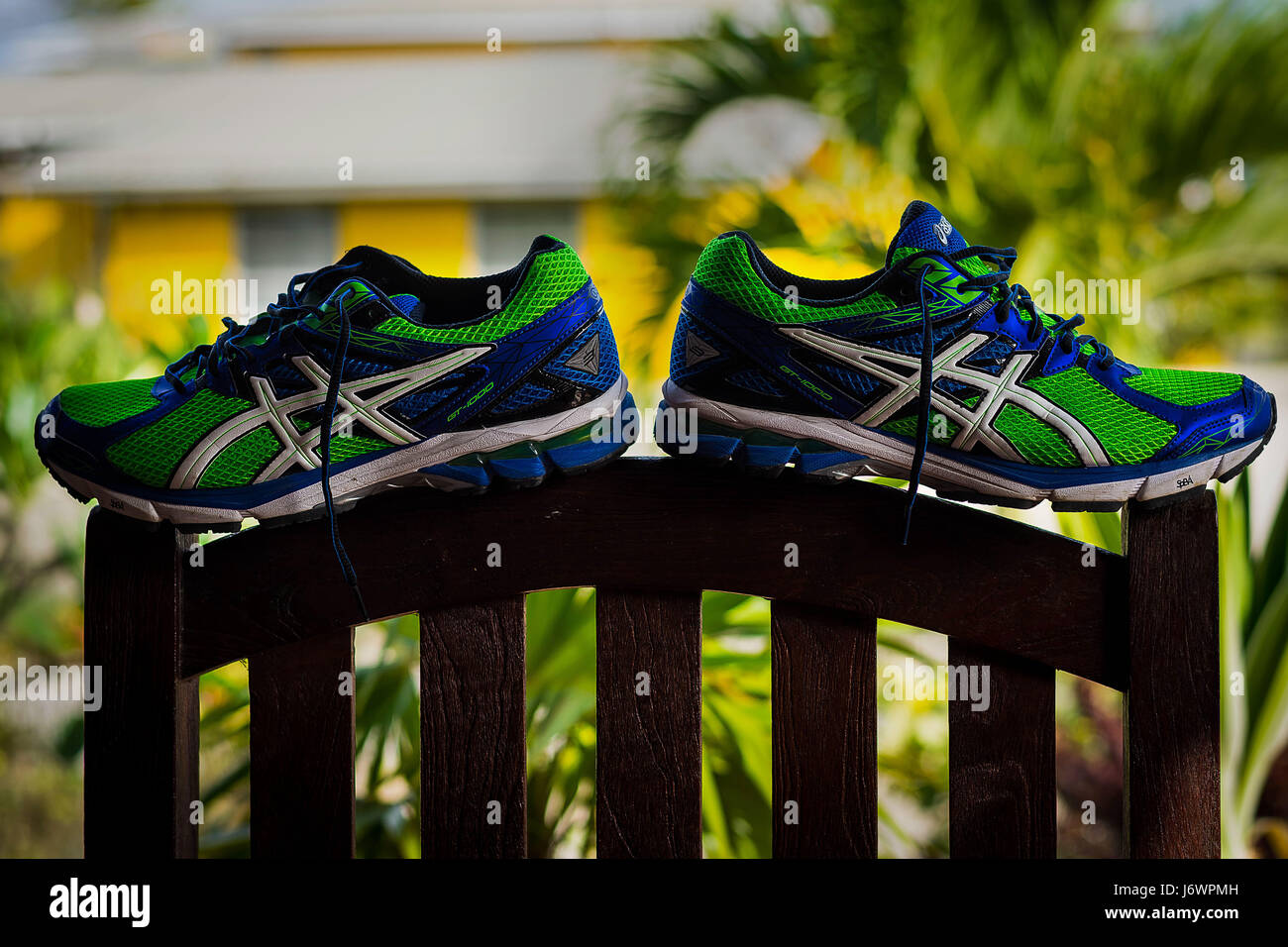Asics in europe hi-res stock photography and images - Alamy
