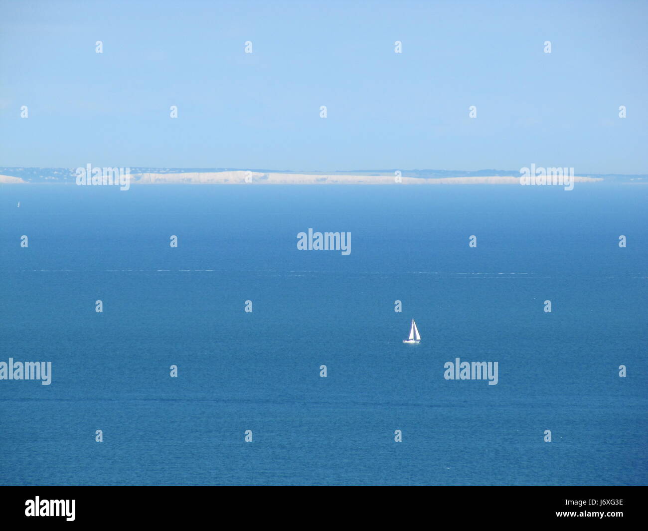chalk cliffs of england Stock Photo Alamy