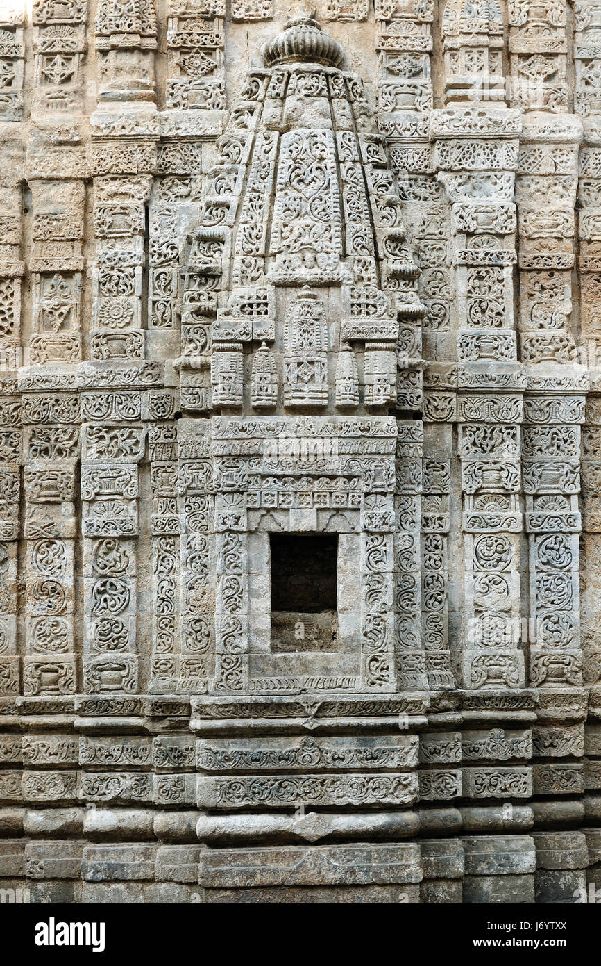 India, Detail on the wall in Fort Kangra near Kangra city. Ruined Lakshmi Narayan tempel Stock Photo