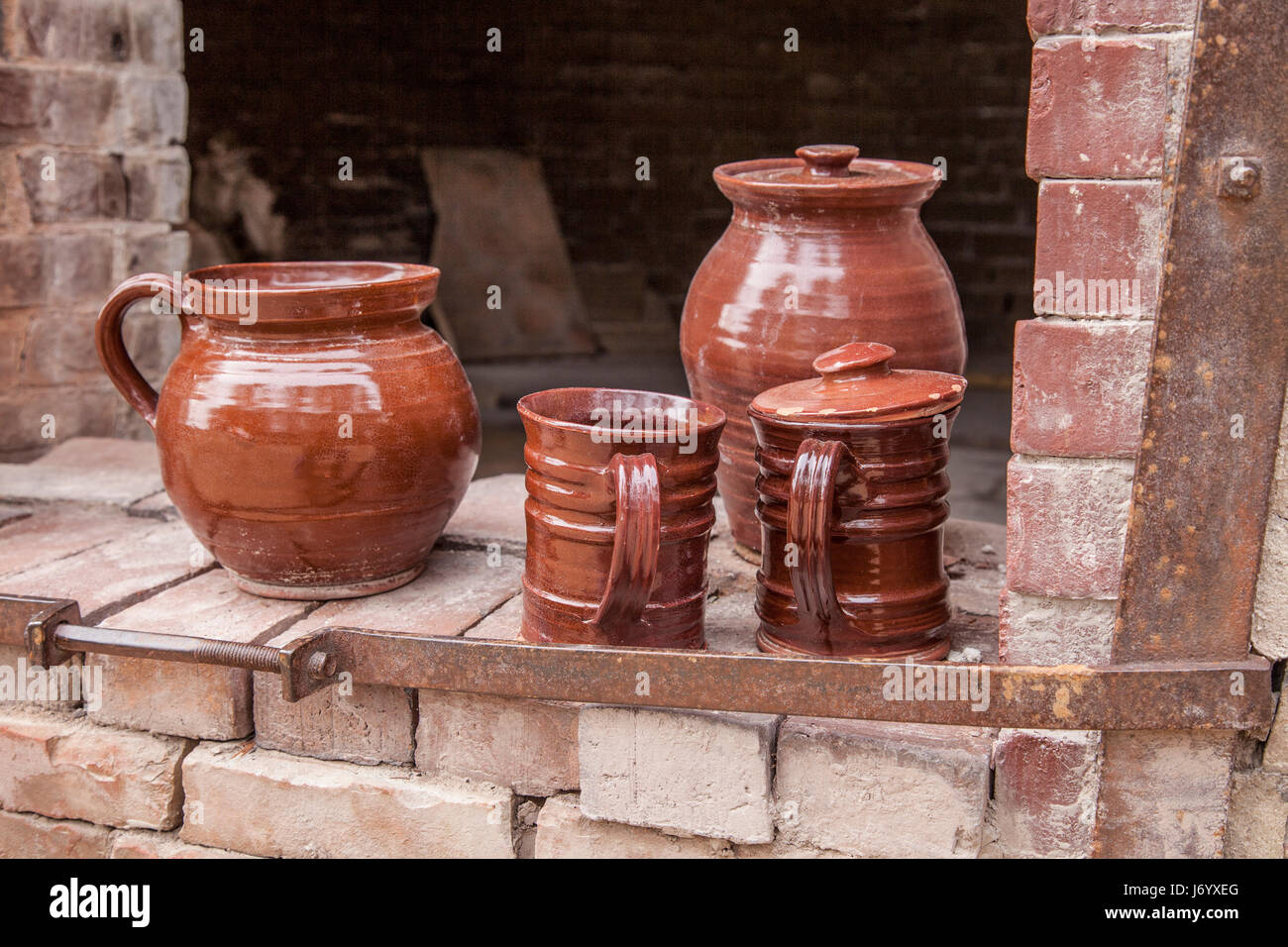 Pottery made at Old Sturbridge Village Stock Photo Alamy