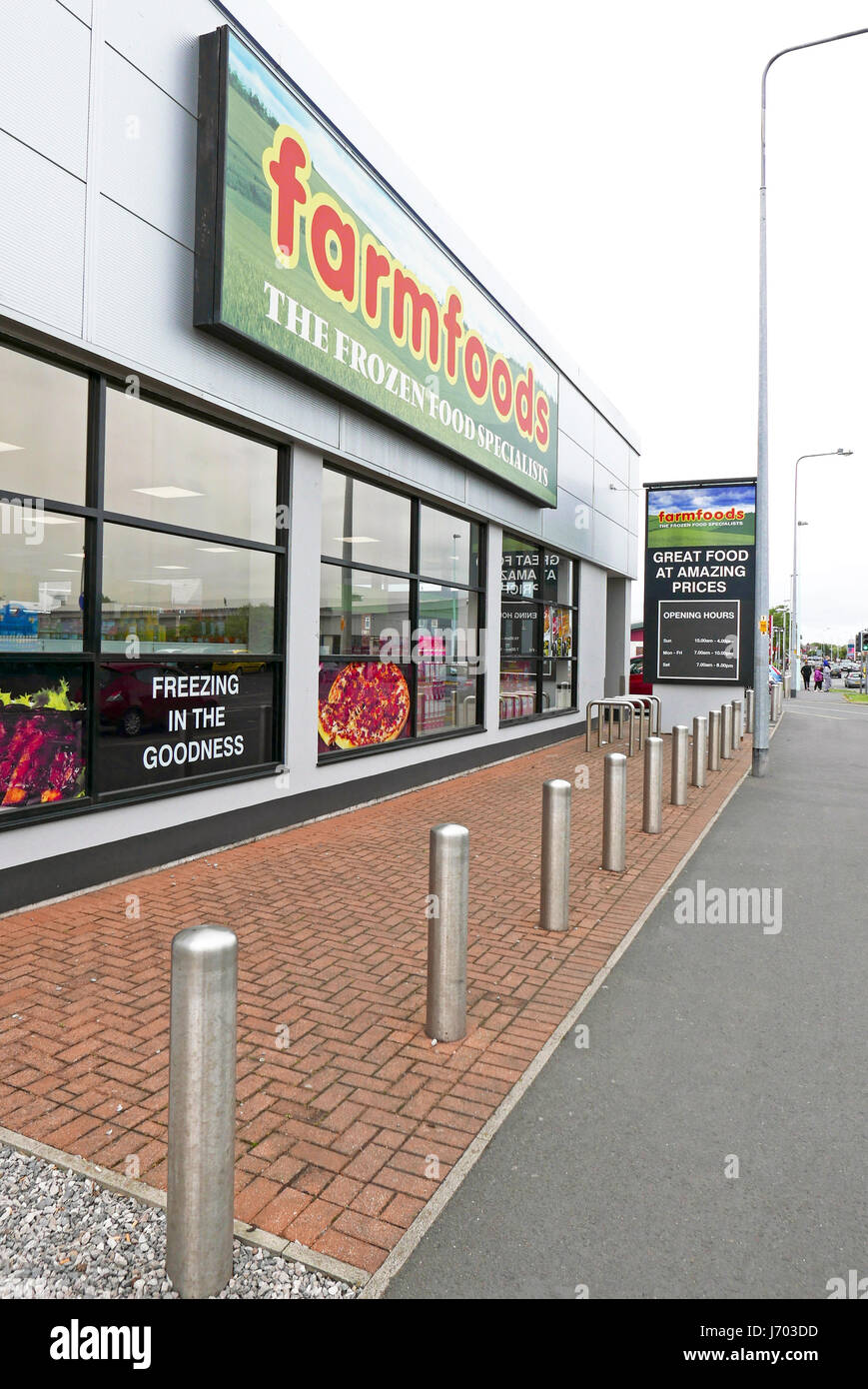 Farmfoods hires stock photography and images Alamy