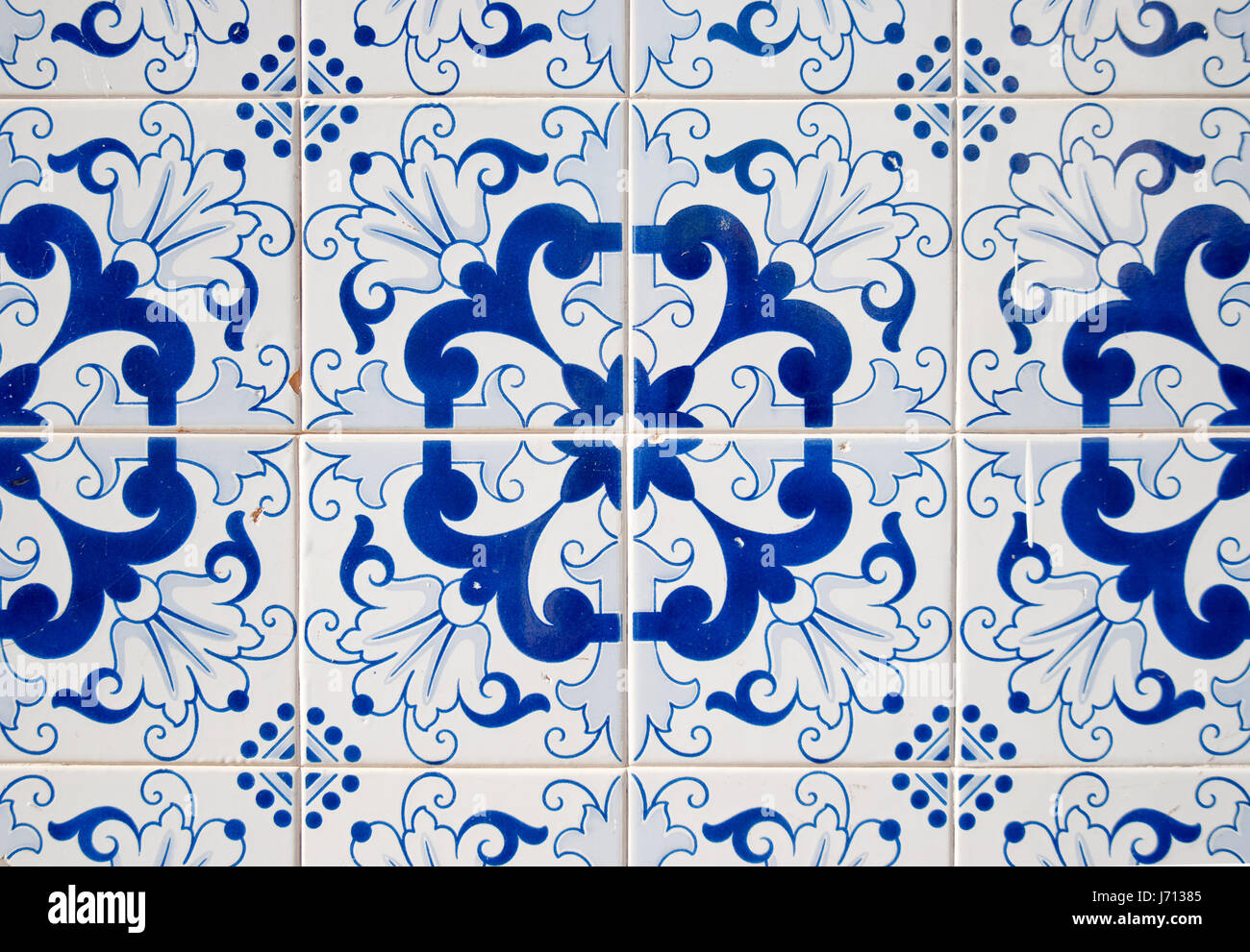 antique abstract ancient arabesque house building detail inside art ...