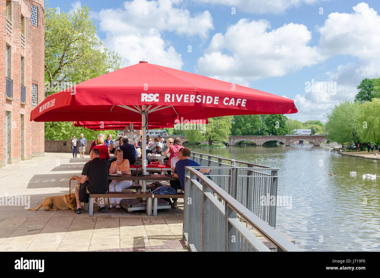 Rsc stratford cafe hires stock photography and images Alamy