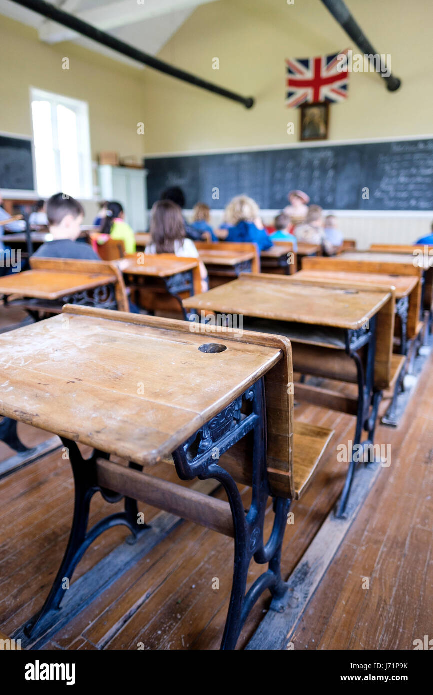 London, Ontario, Canada. 22th May, 2017. Victoria Day, a federal Canadian public holiday with celebrations in honour of Queen Victoria's birthday, also called Celebration of the Queen of England. Reenactment of a typical Victorian school day in a 1871 original school classroom at Fawshawe Pioneer Village, London, Ontario, Canada. Credit: Rubens Alarcon/Alamy Live News Stock Photo