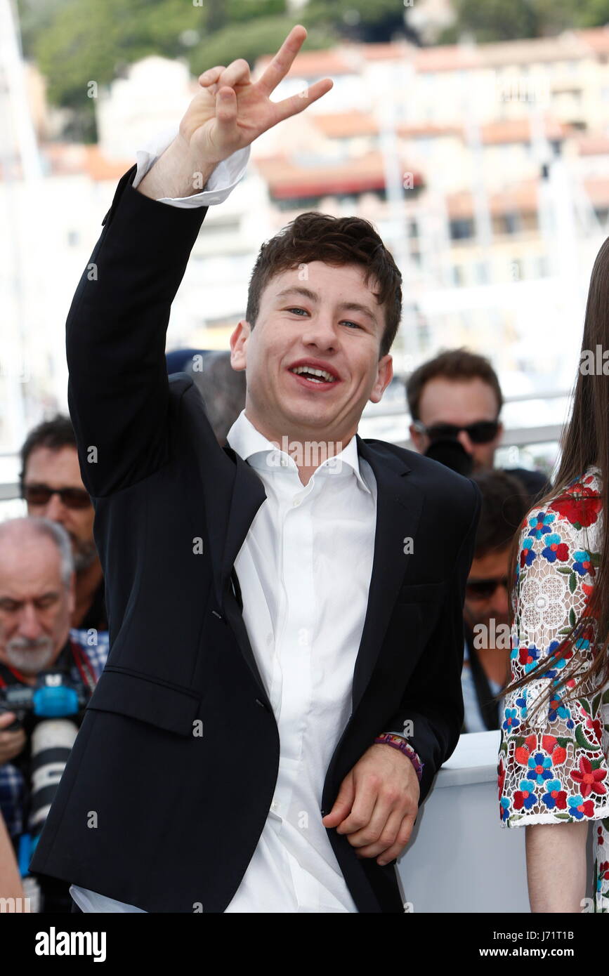 Cannes, France. 22nd May, 2017. Actor Barry Keoghan poses at the photocall of 'The Killing Of A Sacred Deer' during the 70th Annual Cannes Film Festival at Palais des Festivals in Cannes, France, on 22 May 2017. Photo: Hubert Boesl - NO WIRE SERVICE - Photo: Hubert Boesl/dpa/Alamy Live News Stock Photo
