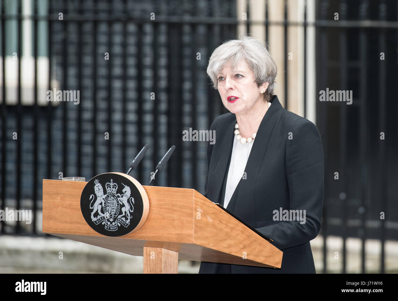 London, 23rd May 2017; Theresa May makes a statement in Downing Street on the Manchester bombing Credit: Ian Davidson/Alamy Live News Stock Photo