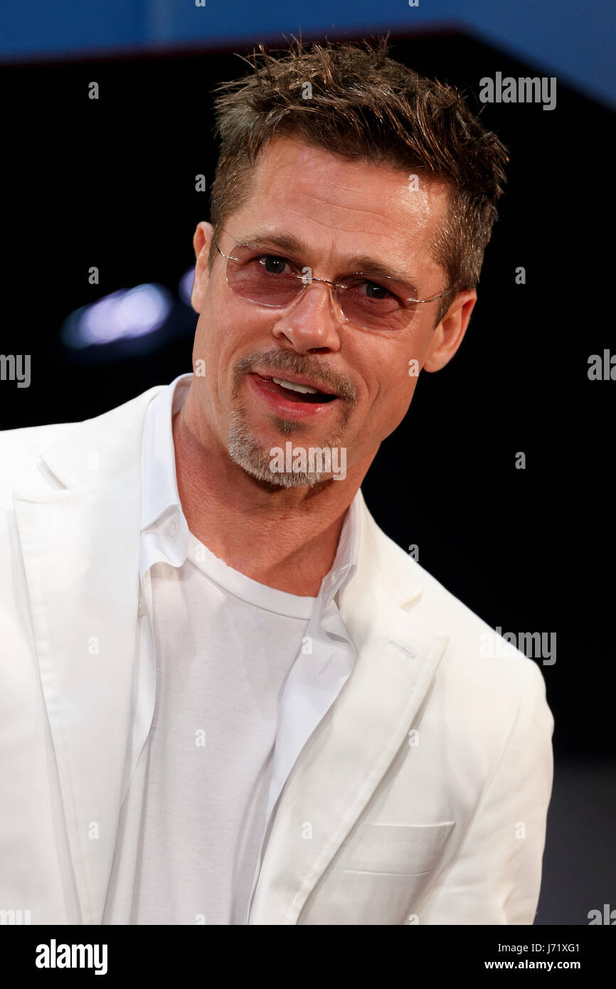 tokyo-japan-23rd-may-2017-american-actor-brad-pitt-attends-the-japan-J71XG1.jpg