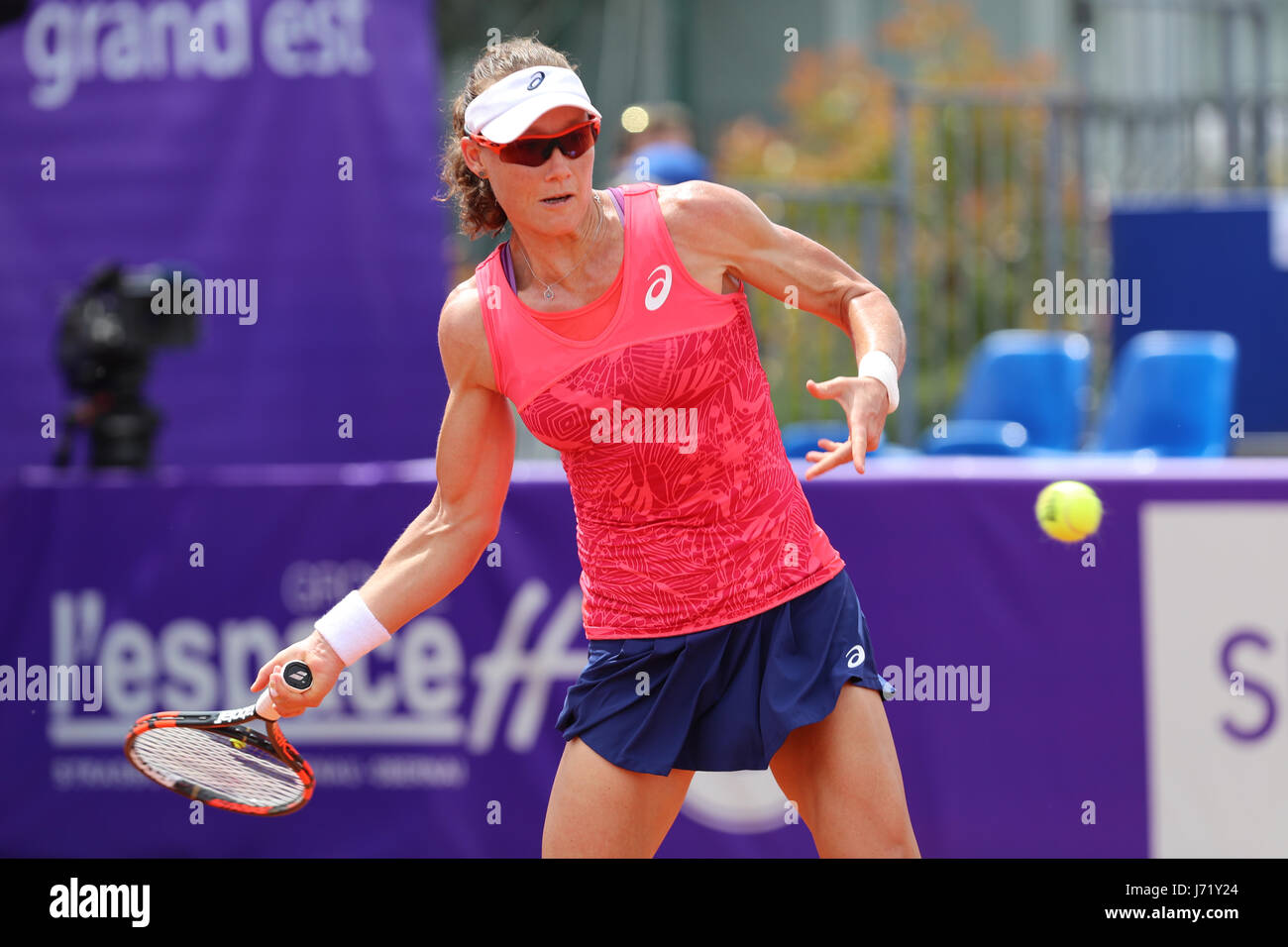 Strasbourg, France. 23rd May, 2017. Australian tennis player Samantha Stosur is in action during her match in the 2nd round of the WTA tennis Internationaux of Strasbourg vs American player Madison Brengle on May 23, 2017 in Strasbourg, France - Credit: Yan Lerval/Alamy Live News Stock Photo