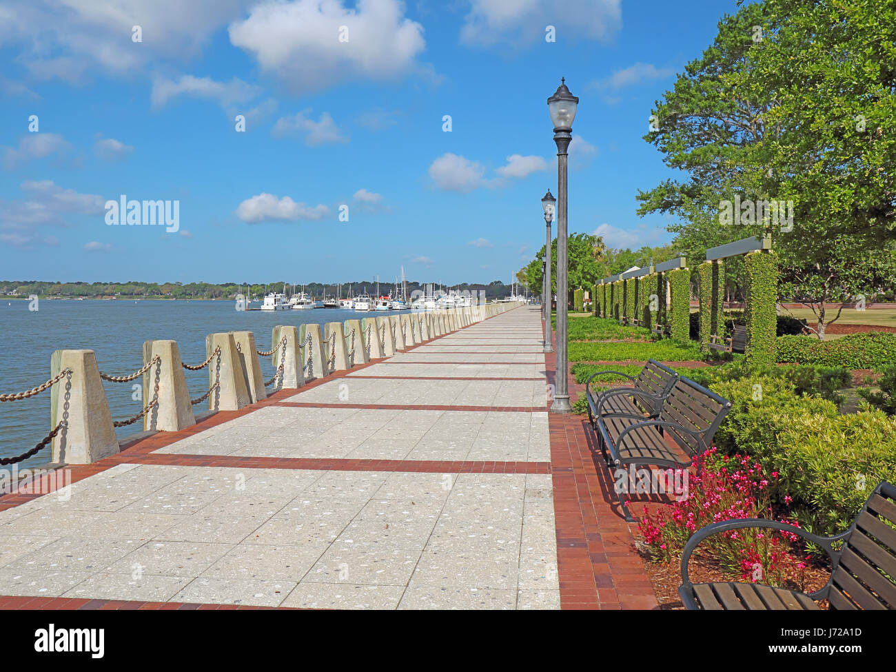 Promenade of the Henry C. Chambers Waterfront Park located south of Bay Street in the Historic District of downtown Beaufort, South Carolina Stock Photo