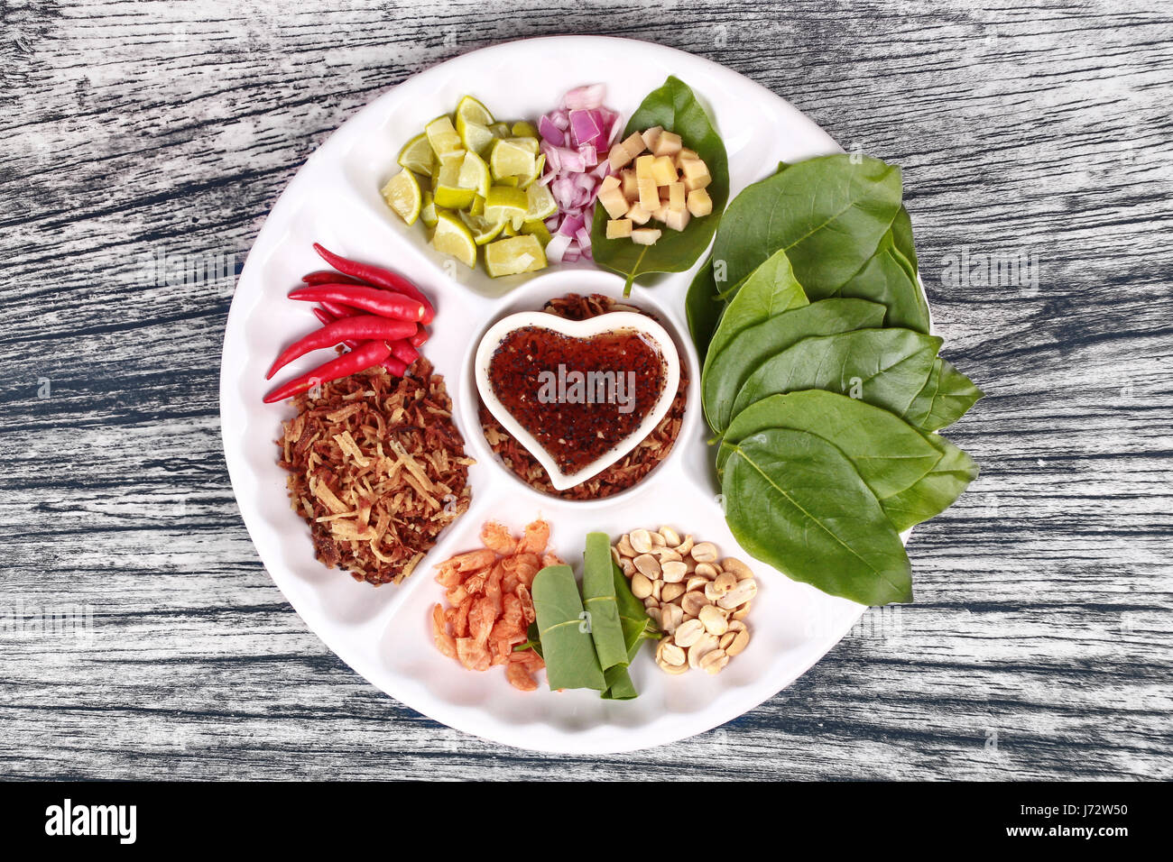 Thailand Vietnamese dessert ,Leaf wrapped bite size appetizer, grated