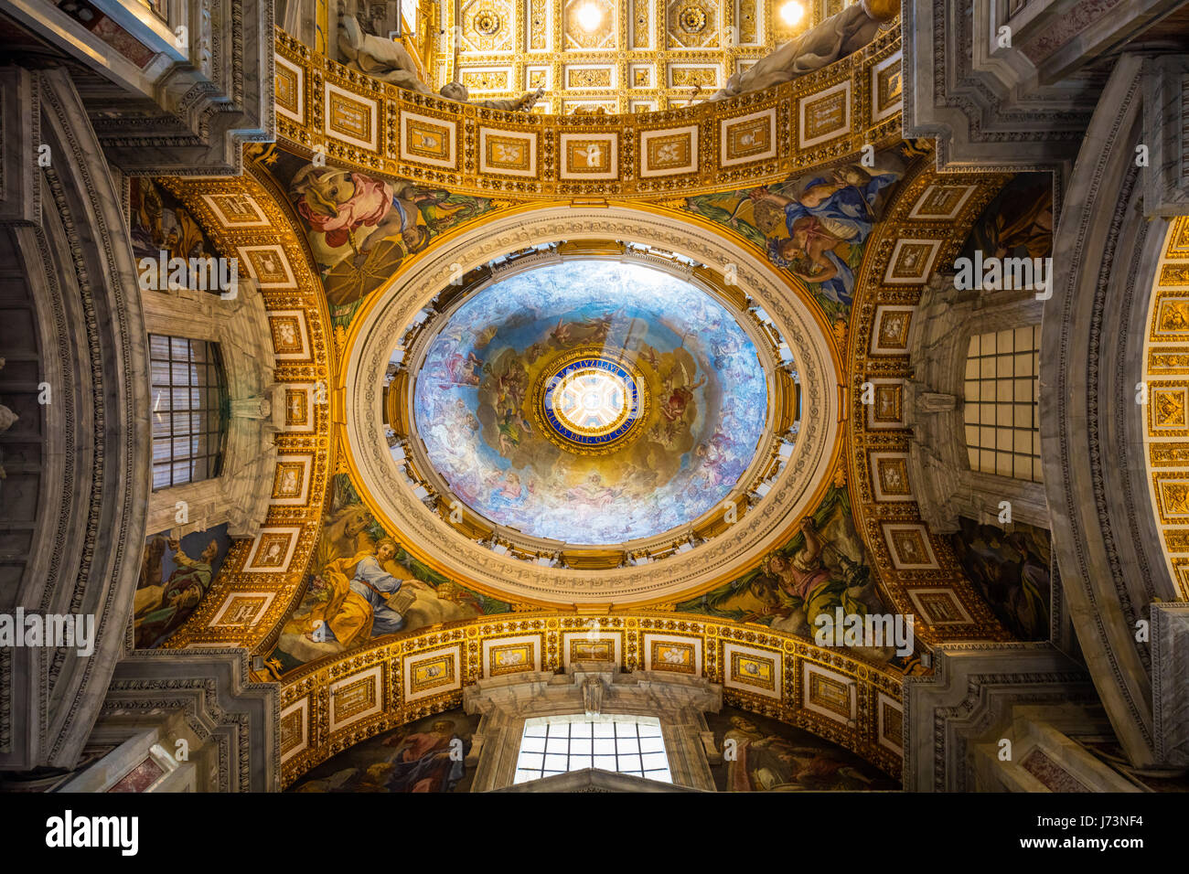 The Papal Basilica of Saint Peter, officially known in Italian as the Basilica Papale di San Pietro in Vaticano and commonly known as St. Peter's Basi Stock Photo