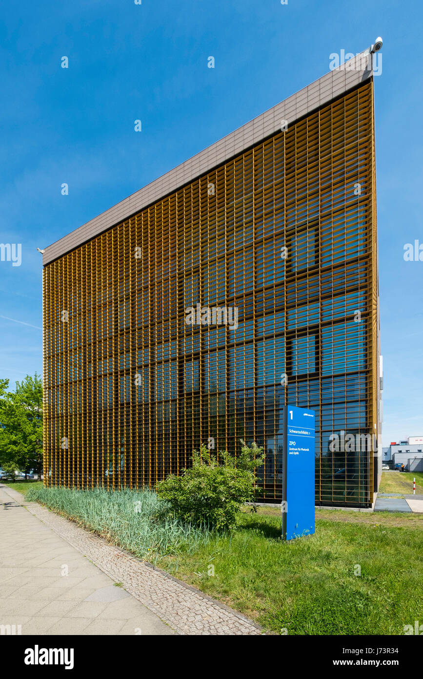 Center for Photonics and Optical Technologies, Photonics Center, part of Humboldt University at