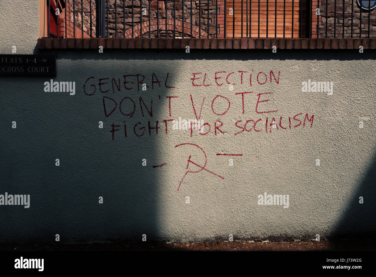 Graffiti in Bristol urging people to 'Fight for socialism' in the June 2017 General Election Stock Photo