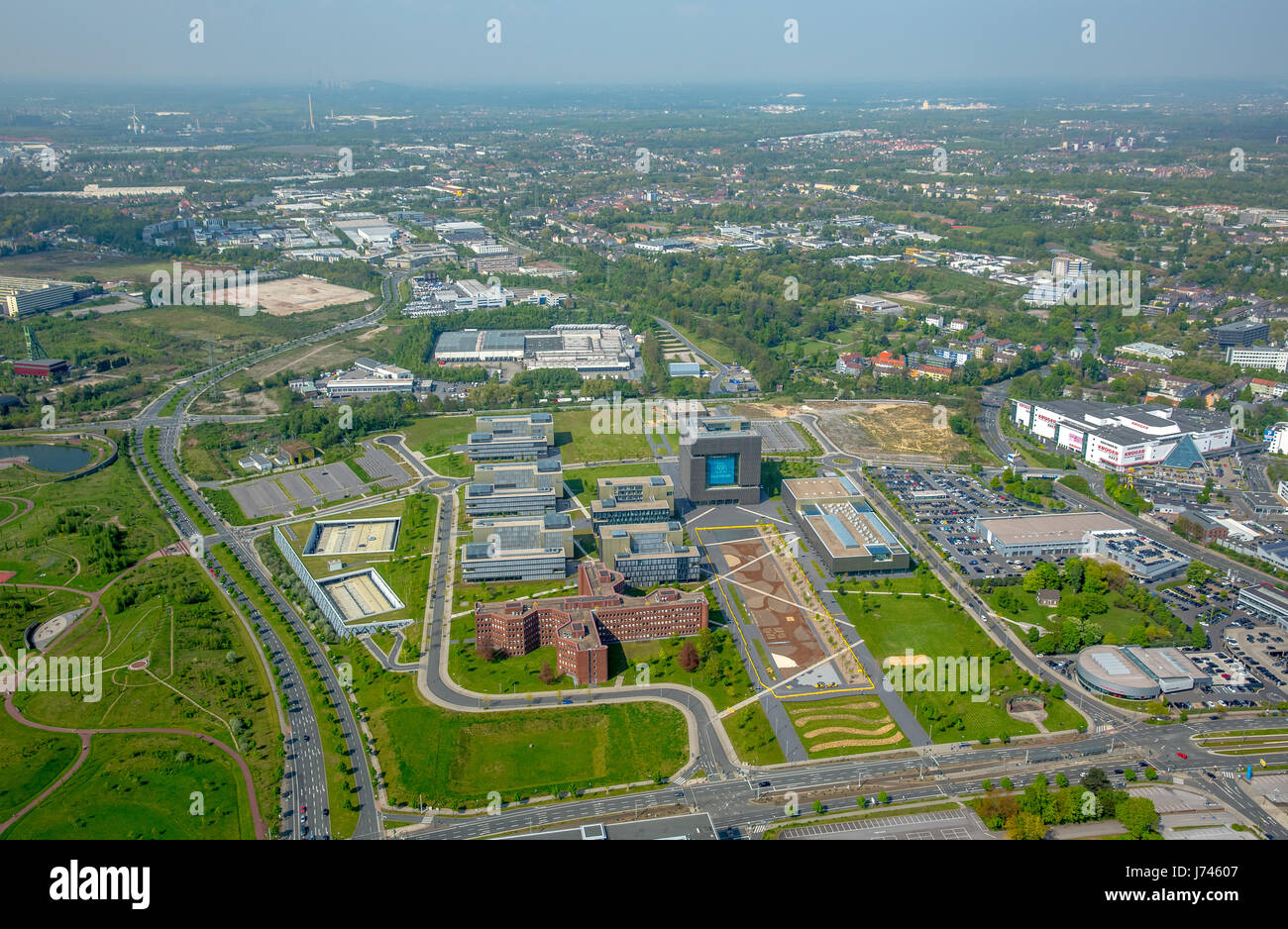 Thyssenkrupp Quarter, Thyssenkrupp Industrial Solutions AG