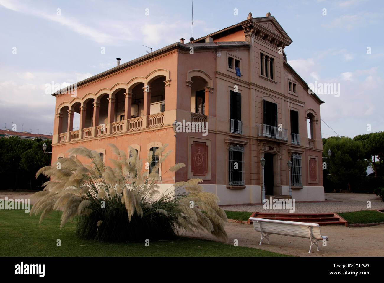 Spanish Villa High Resolution Stock Photography and Images Alamy