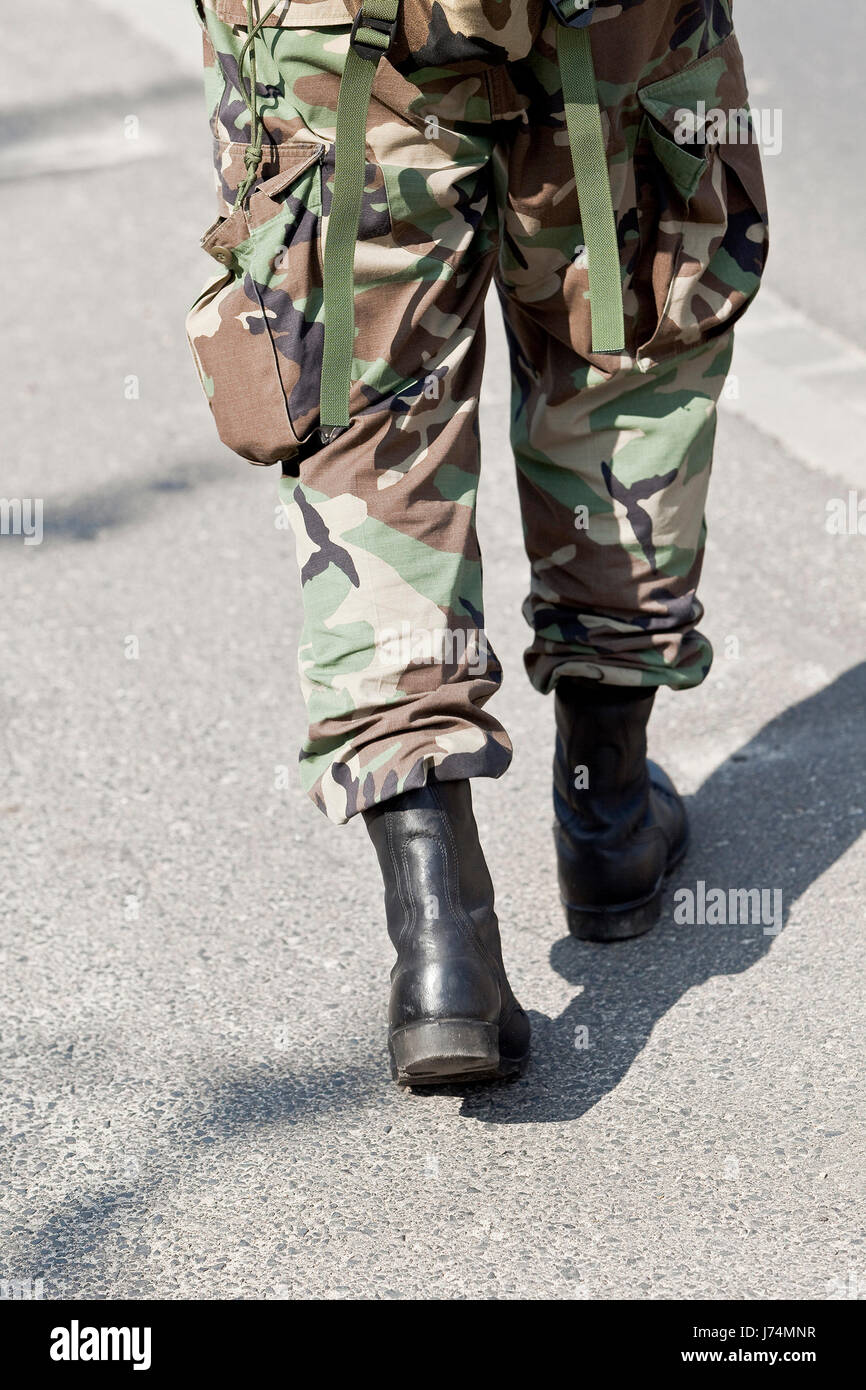 wait waiting single army soldier standing legs humans human beings people  folk Stock Photo - Alamy