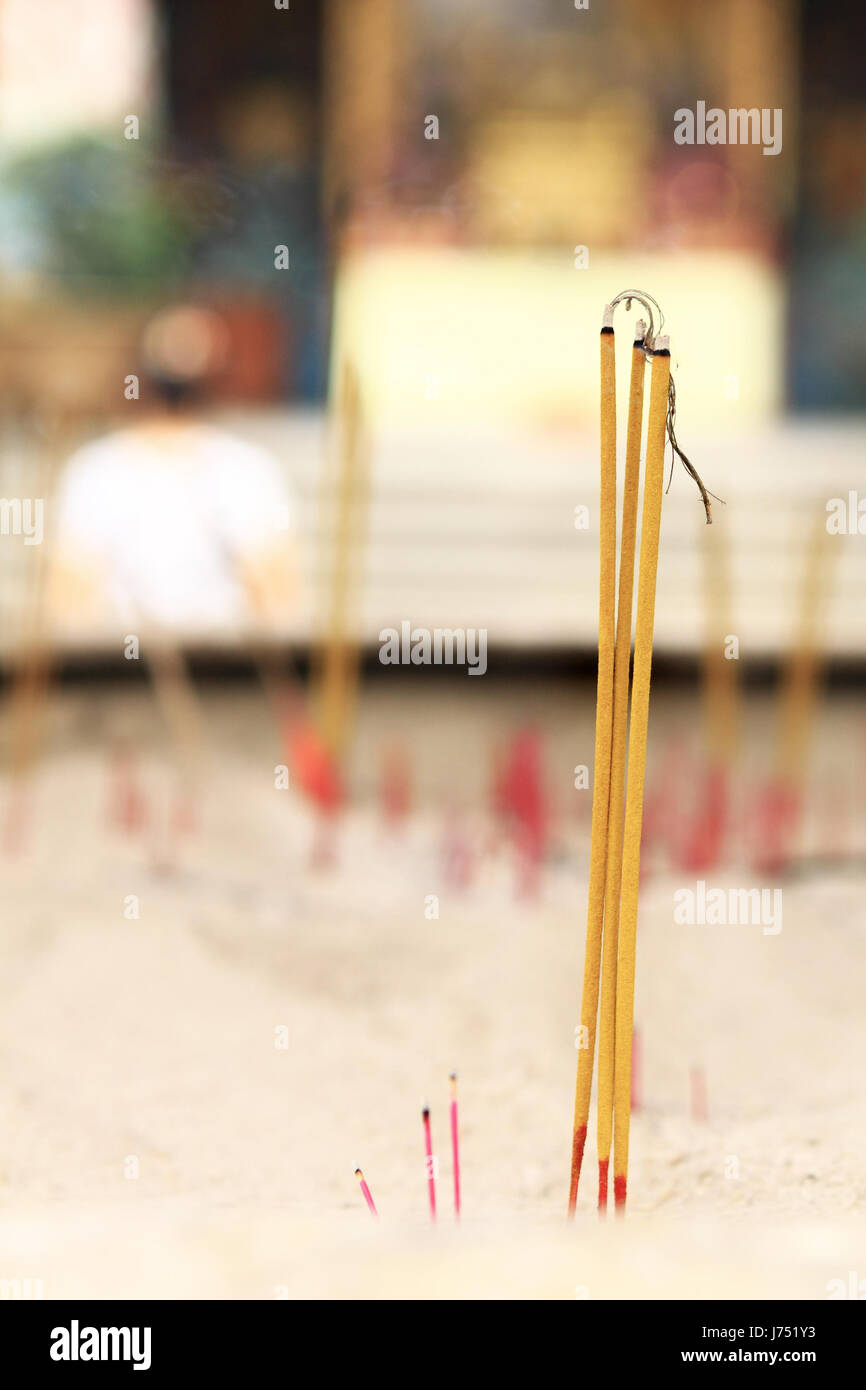 china chinese incense smoke smoking smokes fume glass chalice tumbler