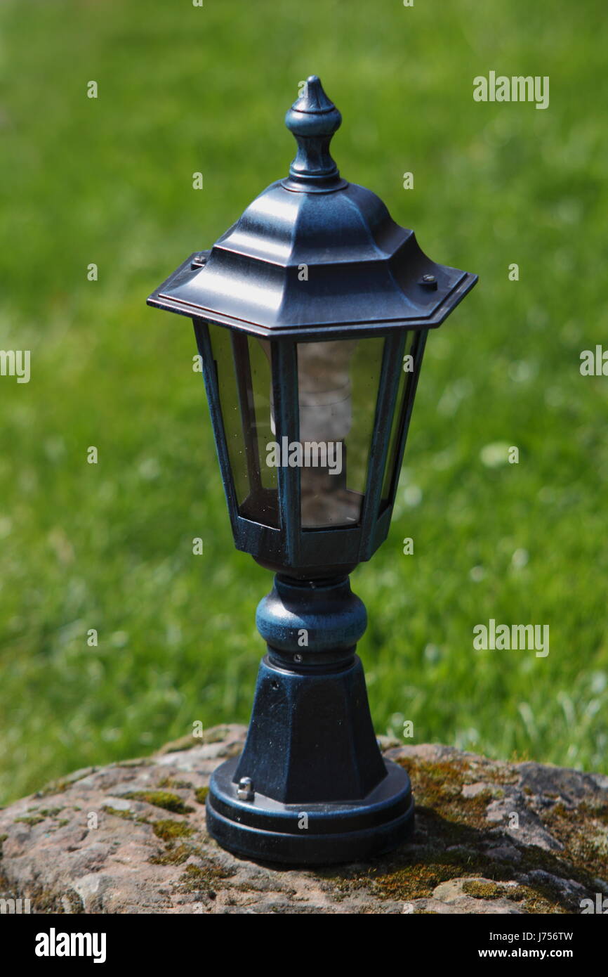 Laterne lampe gartenlicht licht lichtquelle beleuchtung leuchte hi-res  stock photography and images - Alamy