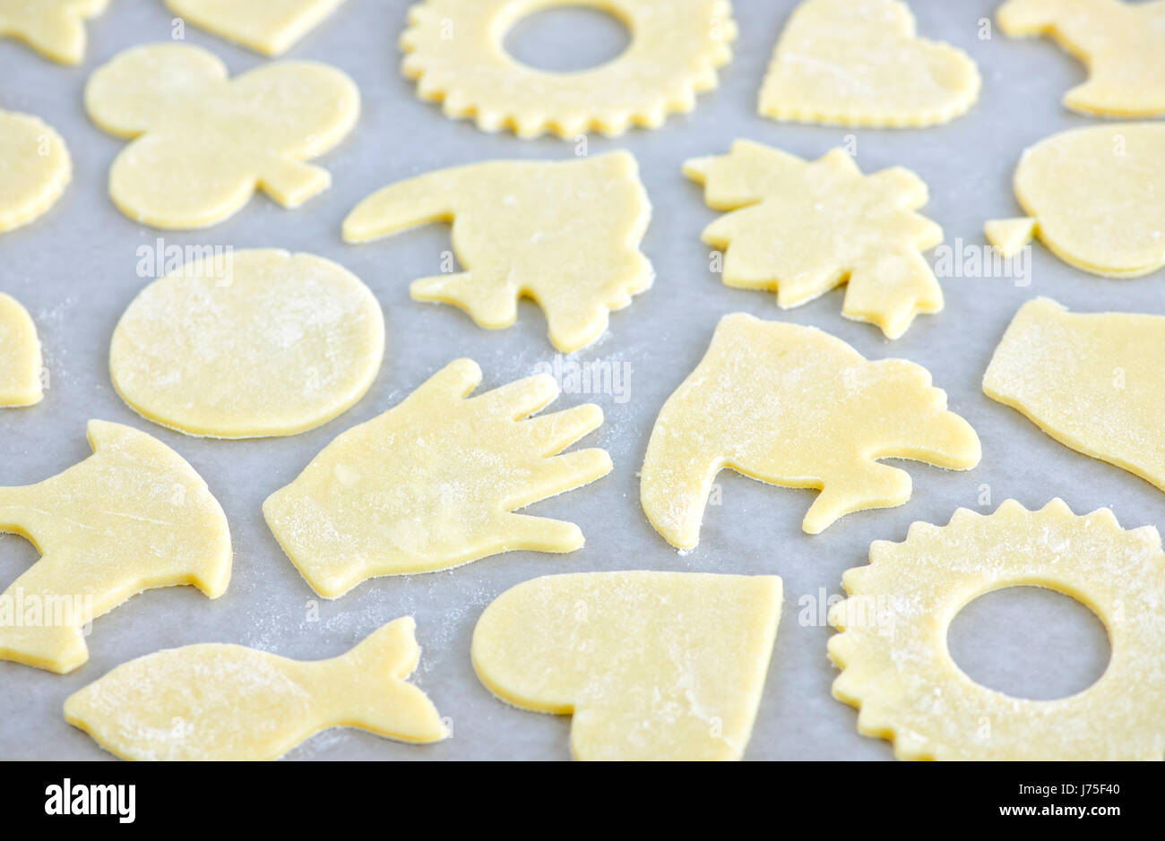 cookie biscuits cookies tray homemade shapes shape dough food aliment ...
