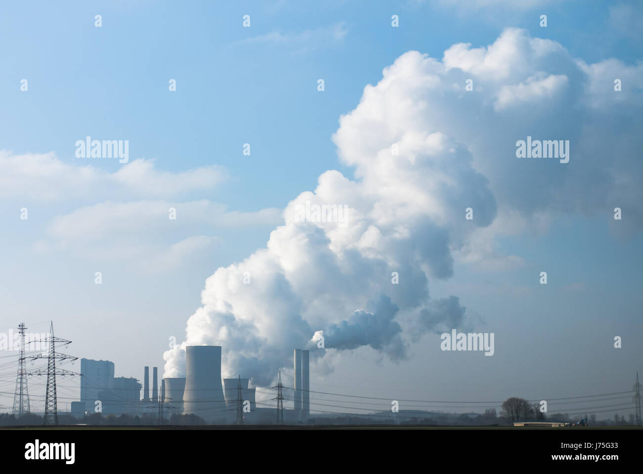 smoke smoking smokes fume power station generation of electricity cloud