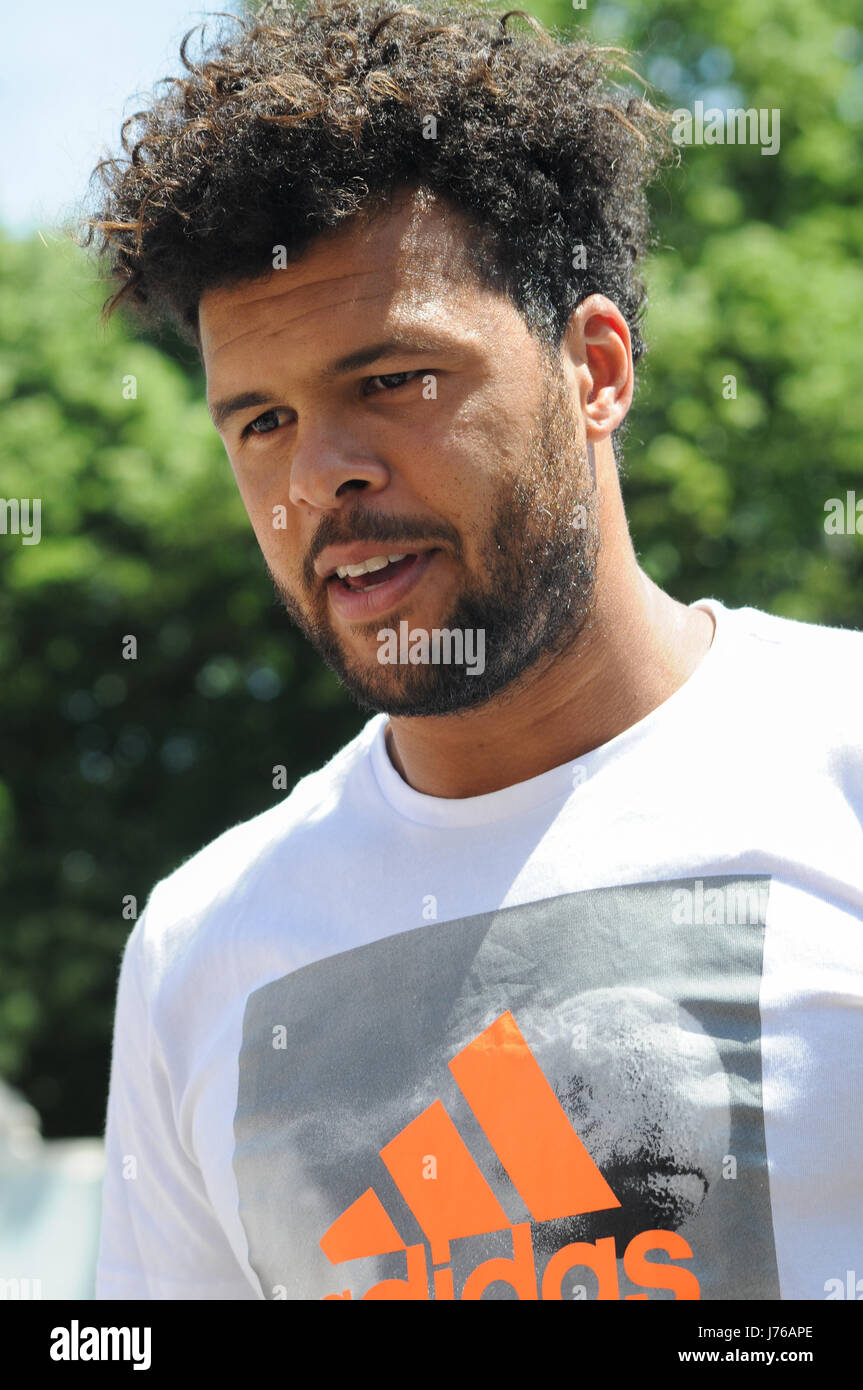 Portraits of French tennis player Jo-Wilfried Tsonga Stock Photo - Alamy