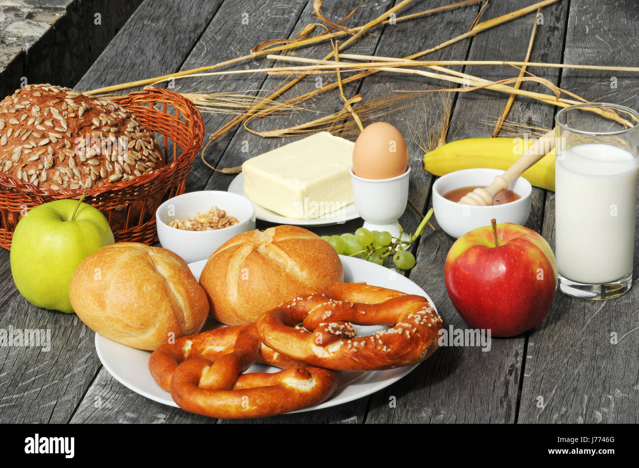 bread milk egg roll kaiser healthily honey healthy food breakfeast