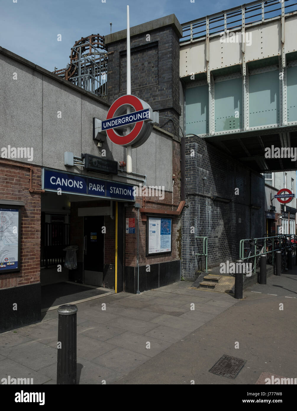Canons park tube hires stock photography and images Alamy