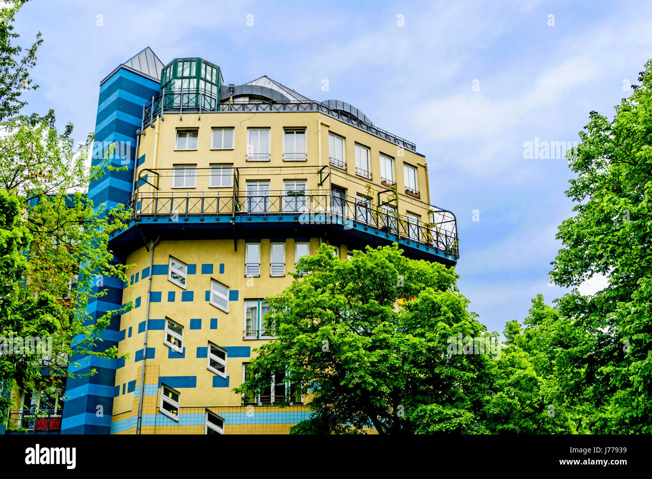 Wohnhäuser in Berlin Wilmersdorf; mansion blocks in Berlin Stock Photo