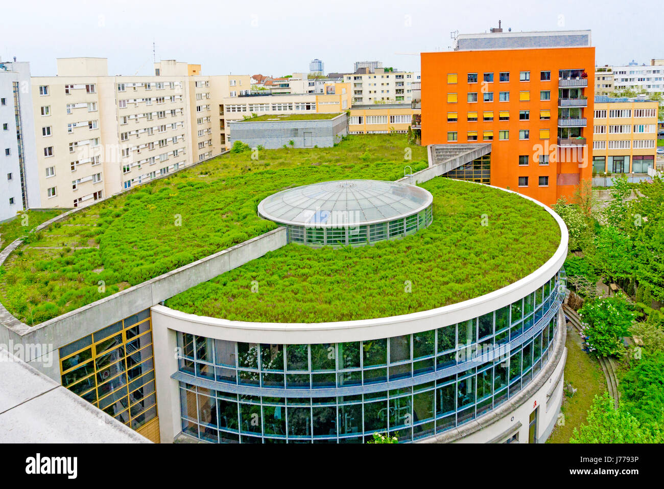 Wohnhäuser in Berlin Wilmersdorf; mansion blocks in Berlin Stock Photo