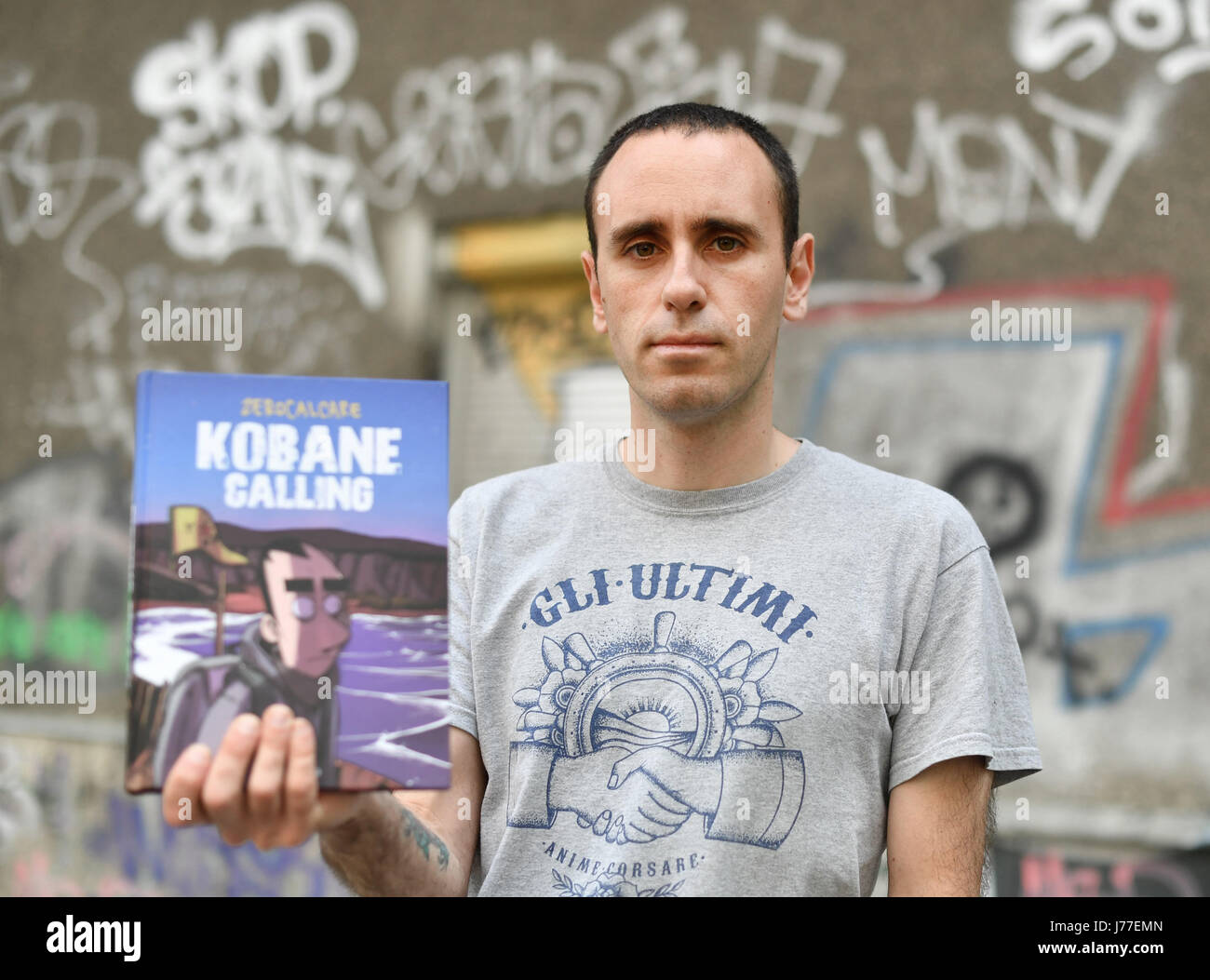 Italian autor, drawer and comics artist Zerocalcare, pictured during the  presentation of his jounrlaistic comic book Kobane Calling in Berlin,  Germany, 23 May 2017. Zerocalcare describes in the book his research trips