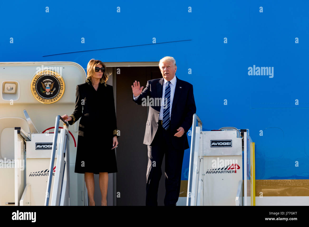 Donald Trump arrives in Rome Italy on board Air Force One Stock Photo ...