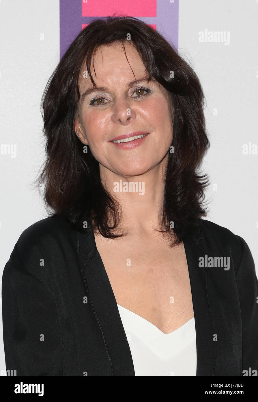 Mavis leno hi-res stock photography and images - Alamy