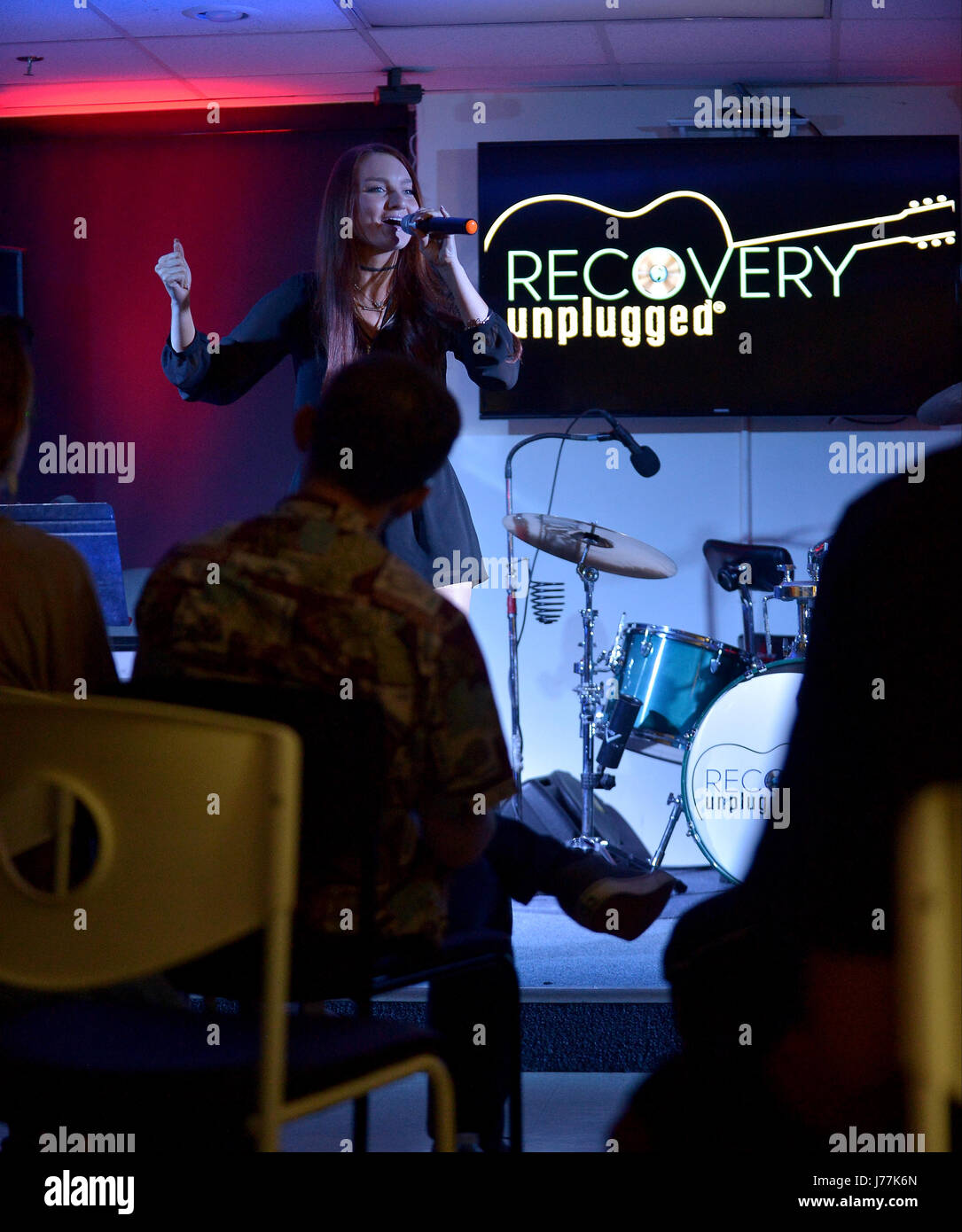 Fort. Lauderdale, FL, USA. 23rd May, 2017. Singer Kendra Erika performs at Recovery Unplugged Treatment Center on May 23, 2017 in Ft. Lauderdale, Florida. Credit: Mpi10/Media Punch/Alamy Live News Stock Photo