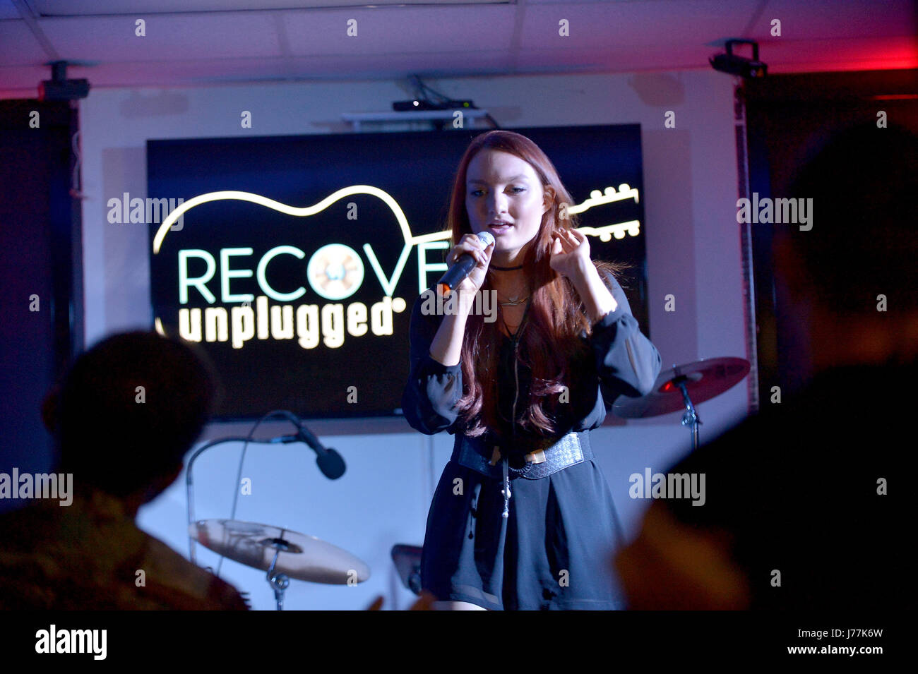 Fort. Lauderdale, FL, USA. 23rd May, 2017. Singer Kendra Erika performs at Recovery Unplugged Treatment Center on May 23, 2017 in Ft. Lauderdale, Florida. Credit: Mpi10/Media Punch/Alamy Live News Stock Photo