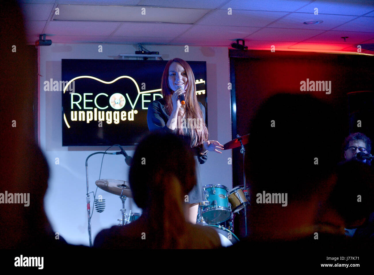 Fort. Lauderdale, FL, USA. 23rd May, 2017. Singer Kendra Erika performs at Recovery Unplugged Treatment Center on May 23, 2017 in Ft. Lauderdale, Florida. Credit: Mpi10/Media Punch/Alamy Live News Stock Photo