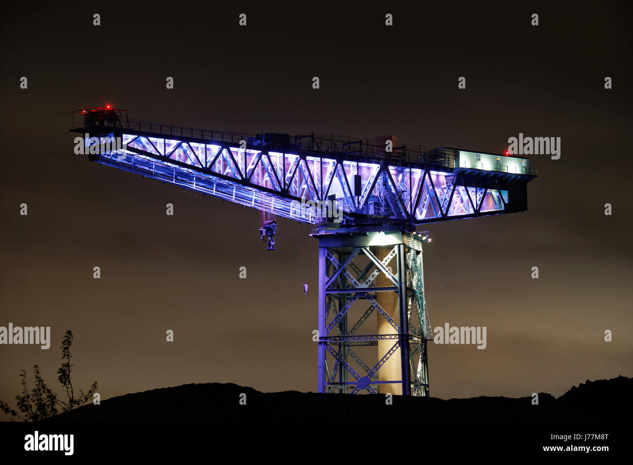 Clydebank, Scotland, UK. 24th May, 2017. The symbol of Clyde shipbuilding the Titan Crane lights