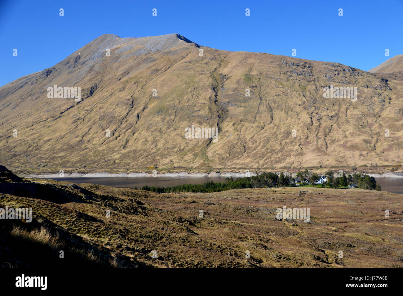 Scottish mountain lodge hi-res stock photography and images - Alamy
