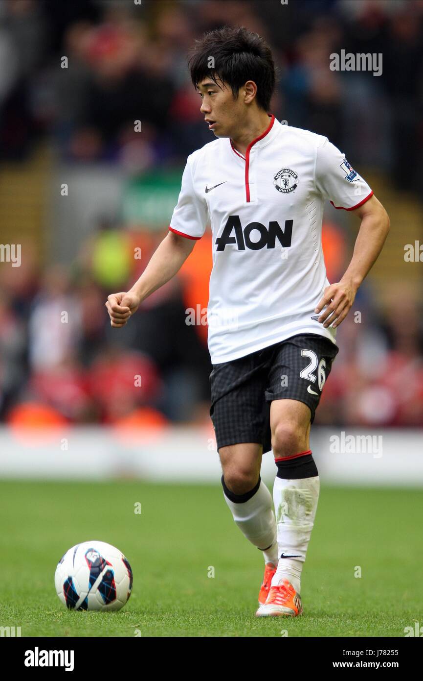 SHINJI KAGAWA MANCHESTER UNITED FC MANCHESTER UNITED FC ANFIELD ...