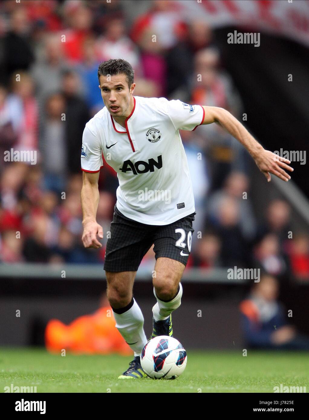 ROBIN VAN PERSIE MANCHESTER UNITED FC MANCHESTER UNITED FC ANFIELD