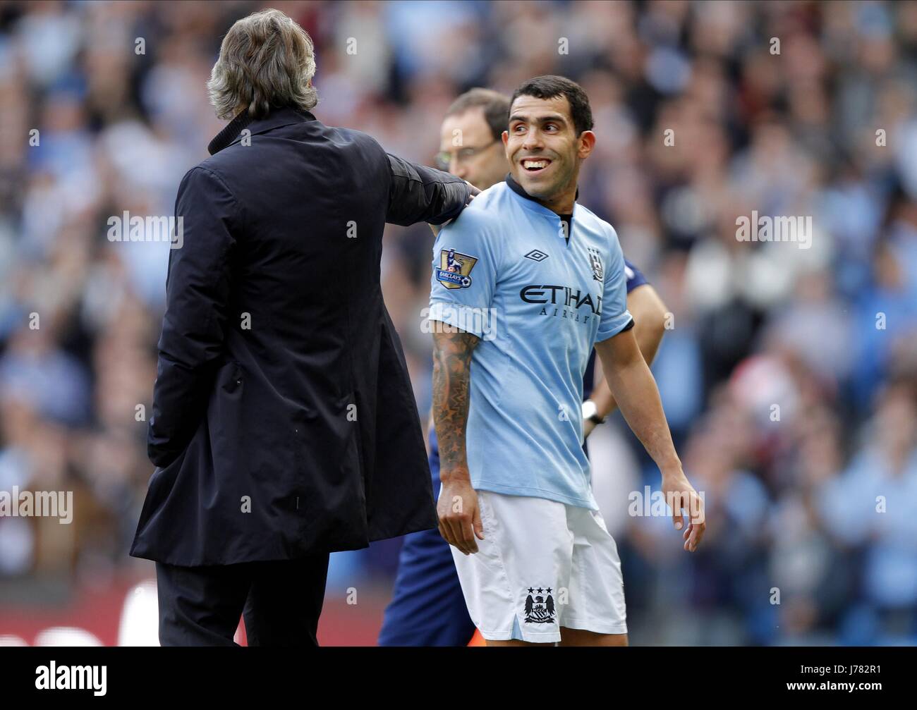 ROBERTO MANCINI (MANAGER) & C MANCHESTER CITY V SUNDERLAND F ETIHAD STADIUM MANCHESTER ENGLAND 06 October 2012 Stock Photo
