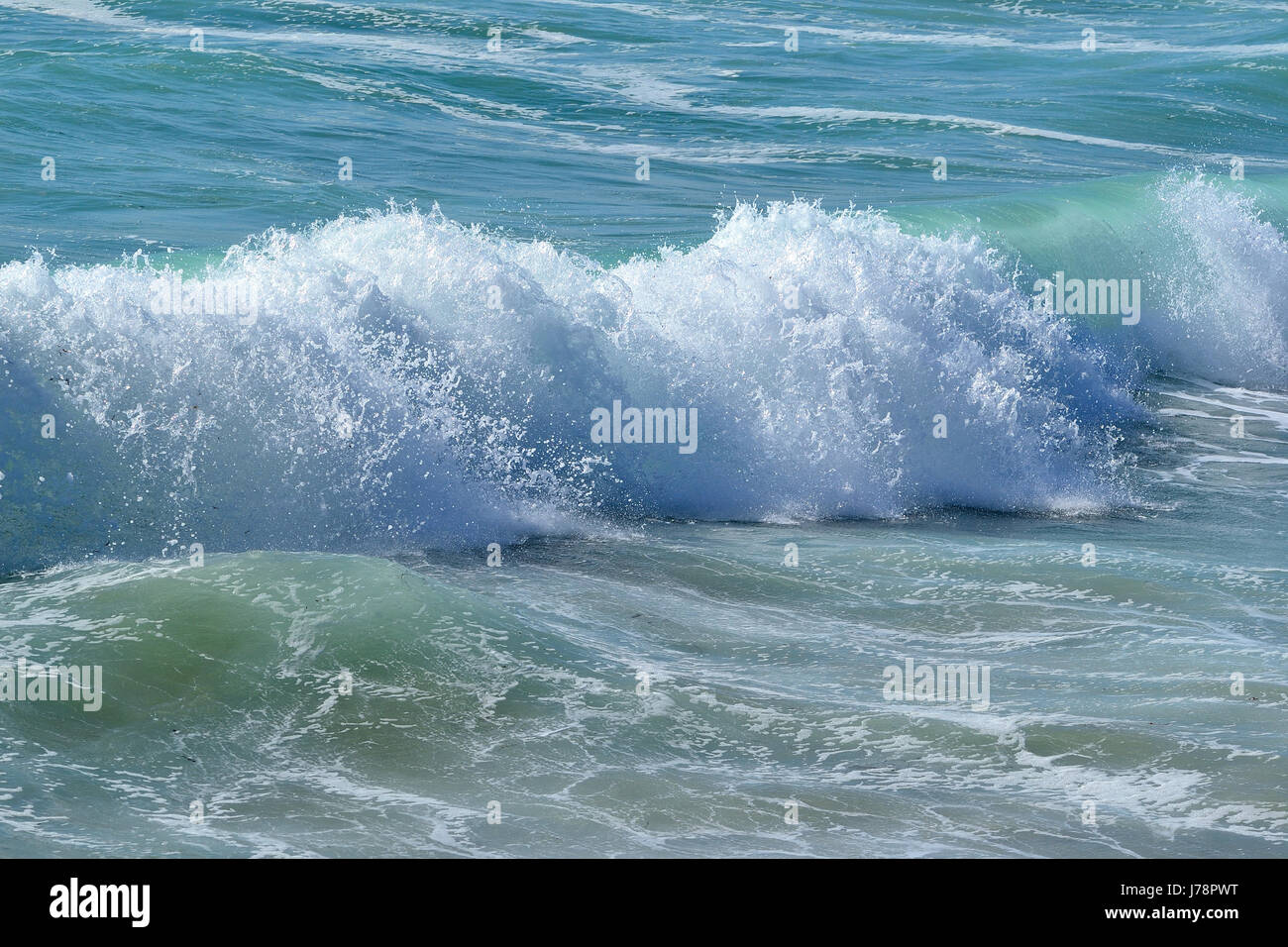 Rising tide on the Wild coast in Quiberon peninsula (Morbihan, Brittany ...