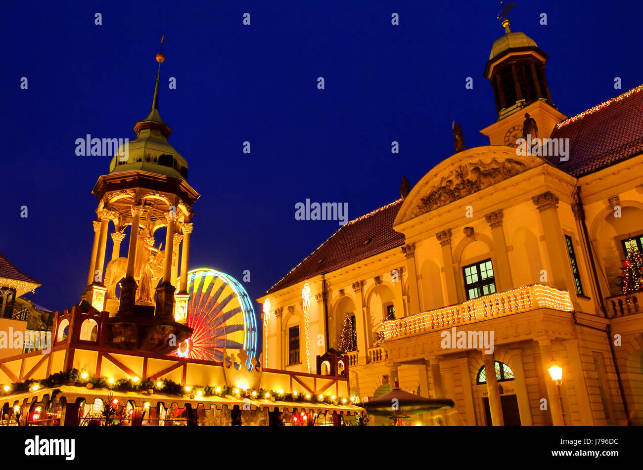 magdeburg weihnachtsmarkt - magdeburg christmas market 06 Stock Photo