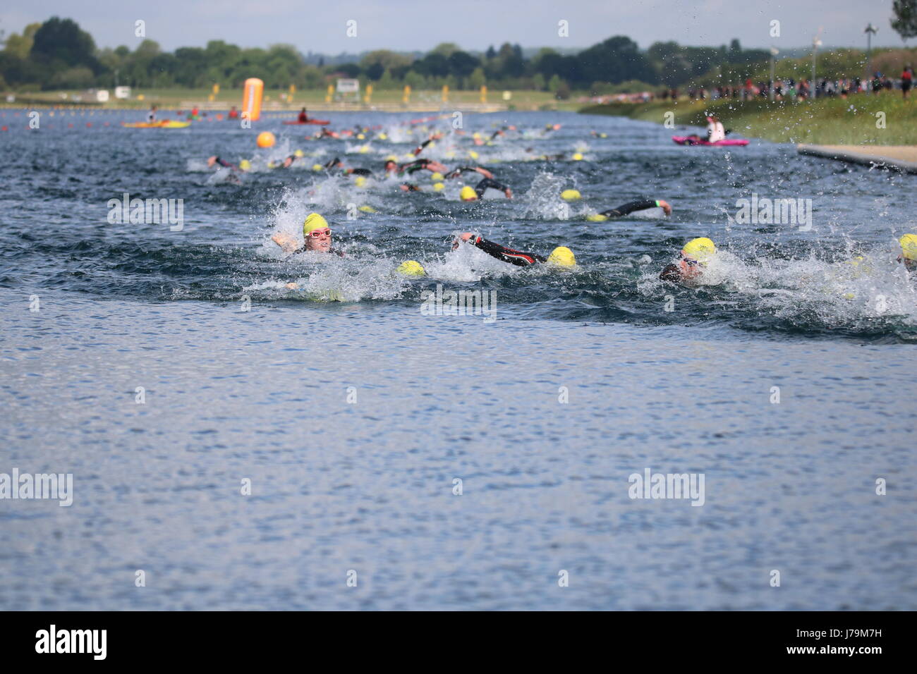 Swimmers racing hi-res stock photography and images - Alamy
