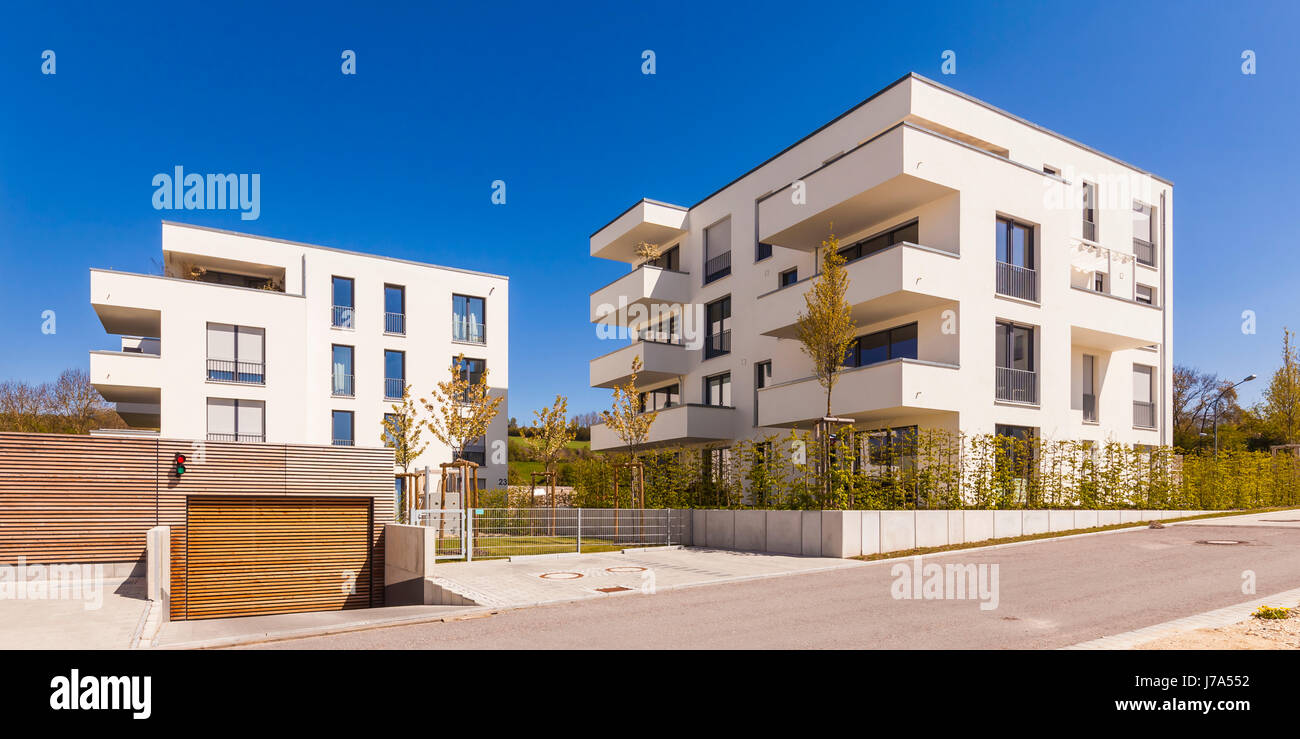 Deutschland, Baden-Württemberg, Blaustein, moderne Mehrfamilienhäuser, Neubau, Wohnungen, bauen, Immobilie Stock Photo